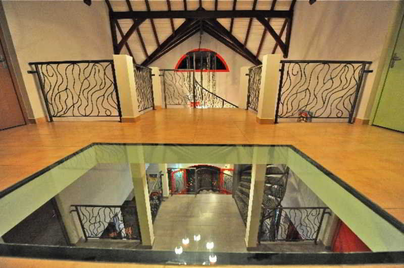 La Suite Villa เลส์ทรัวส์-ซีเลต์ ภายนอก รูปภาพ