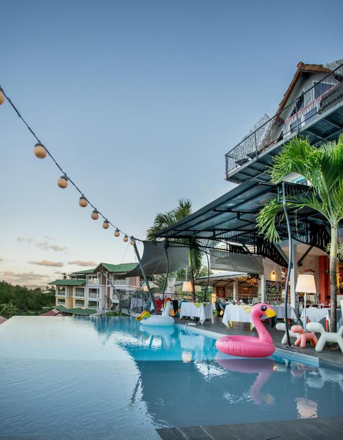 La Suite Villa เลส์ทรัวส์-ซีเลต์ ภายนอก รูปภาพ