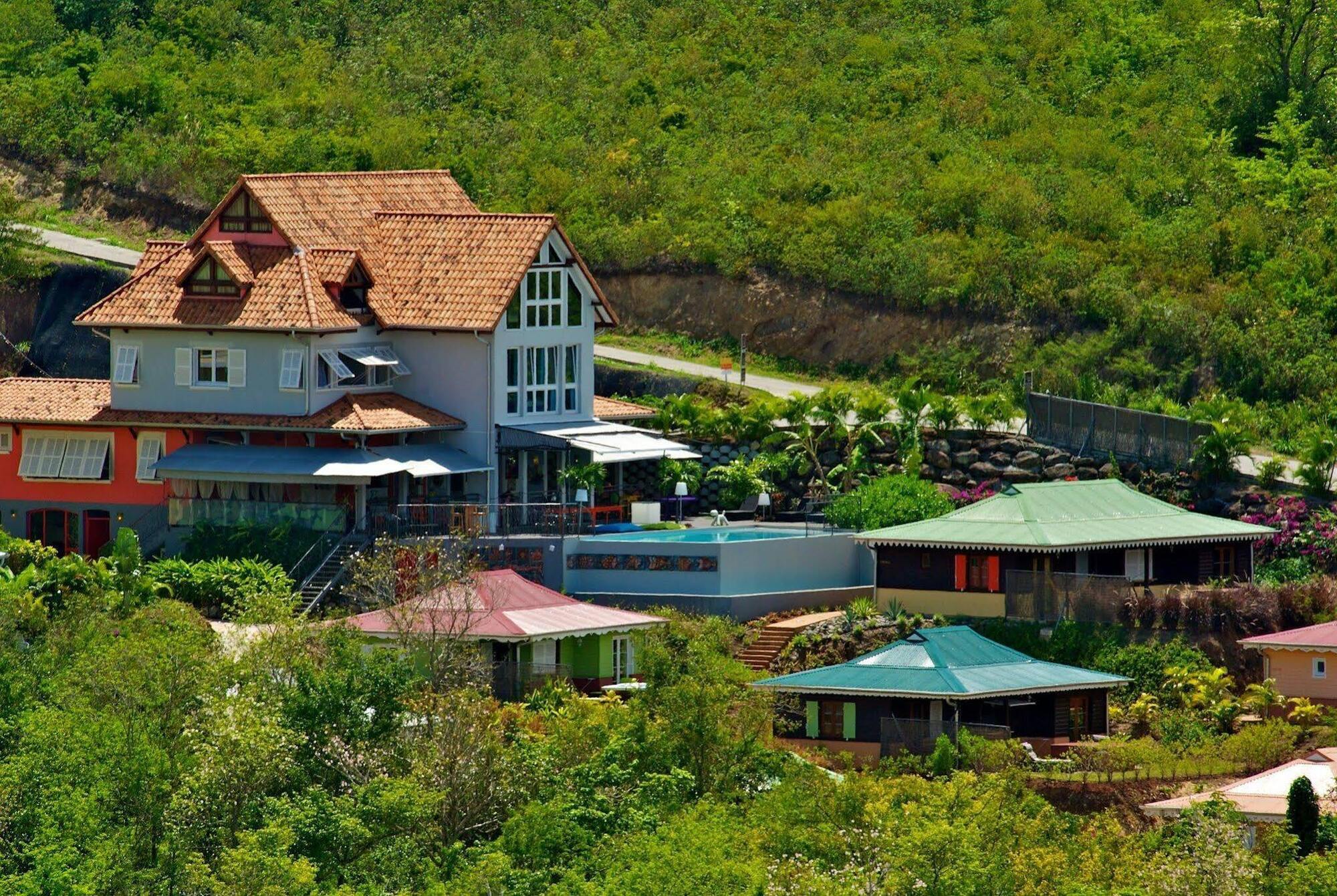 La Suite Villa เลส์ทรัวส์-ซีเลต์ ภายนอก รูปภาพ
